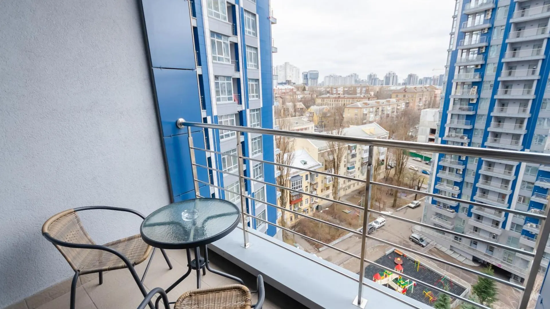 Petrovdom 197-214-182 In Cozy Apartment In Residence Complex Central Park Kyjev