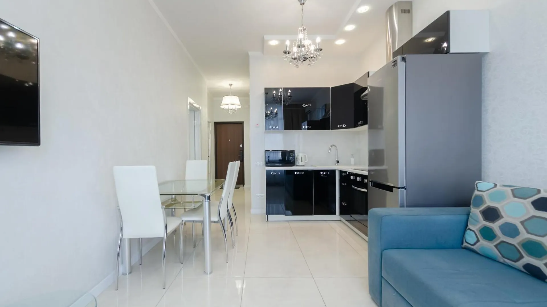 Petrovdom 197-214-182 In Cozy Apartment In Residence Complex Central Park Kiev